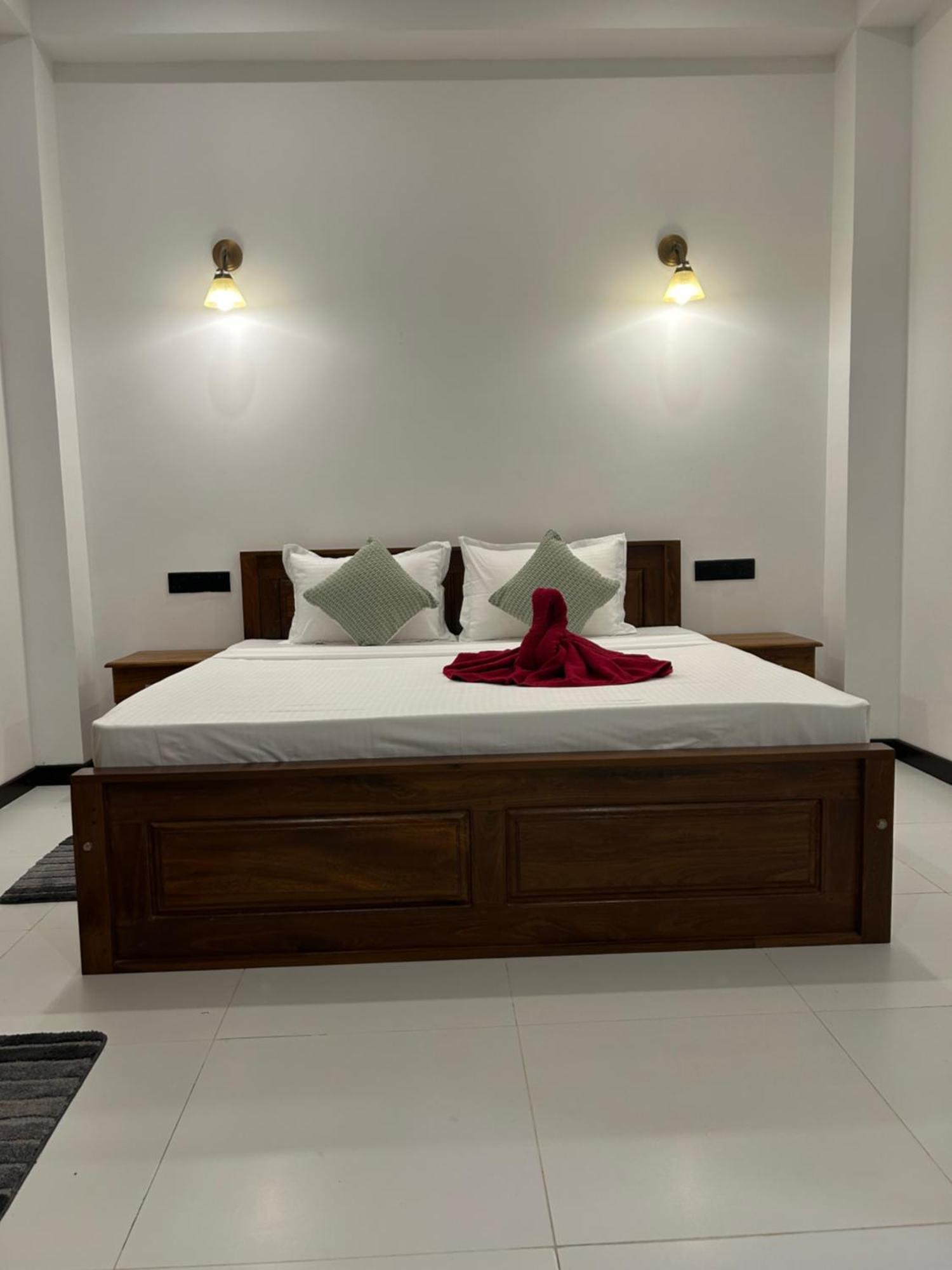 Yelisha'S Place Weligama Extérieur photo